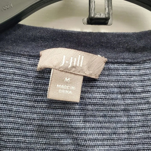 J. Jill Women's Blue Navy Stripe Sleeveless Button Up Cardigan Sweater Vest Sz M - Picture 3 of 4